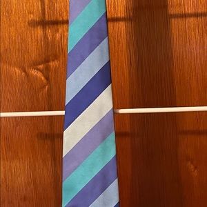 Van Heusen tie